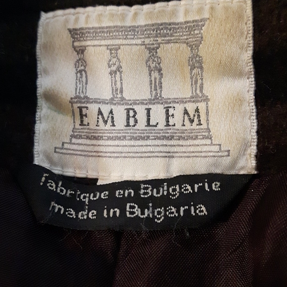 Size 5 Emblem wool blend two button up Blazer - Picture 10 of 14